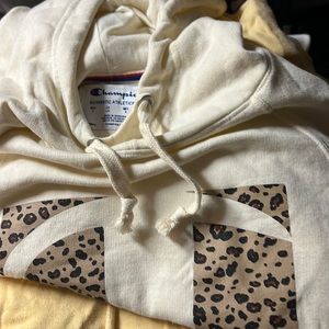 Hoodie. Large